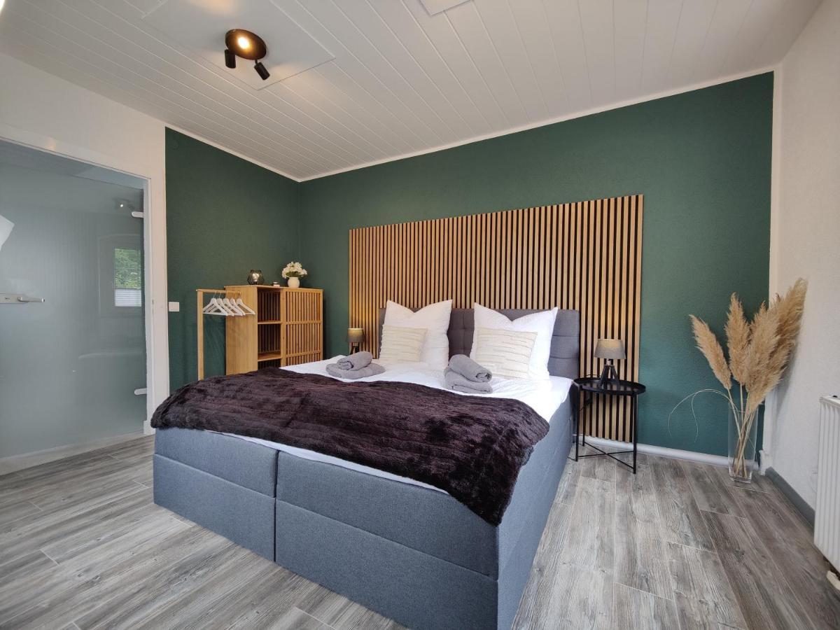 Ferienhaus Villa Adelsberg Mit Dachterrasse In Zentraler Lage Fuer Bis Zu 10 Personen Chemnitz Bagian luar foto