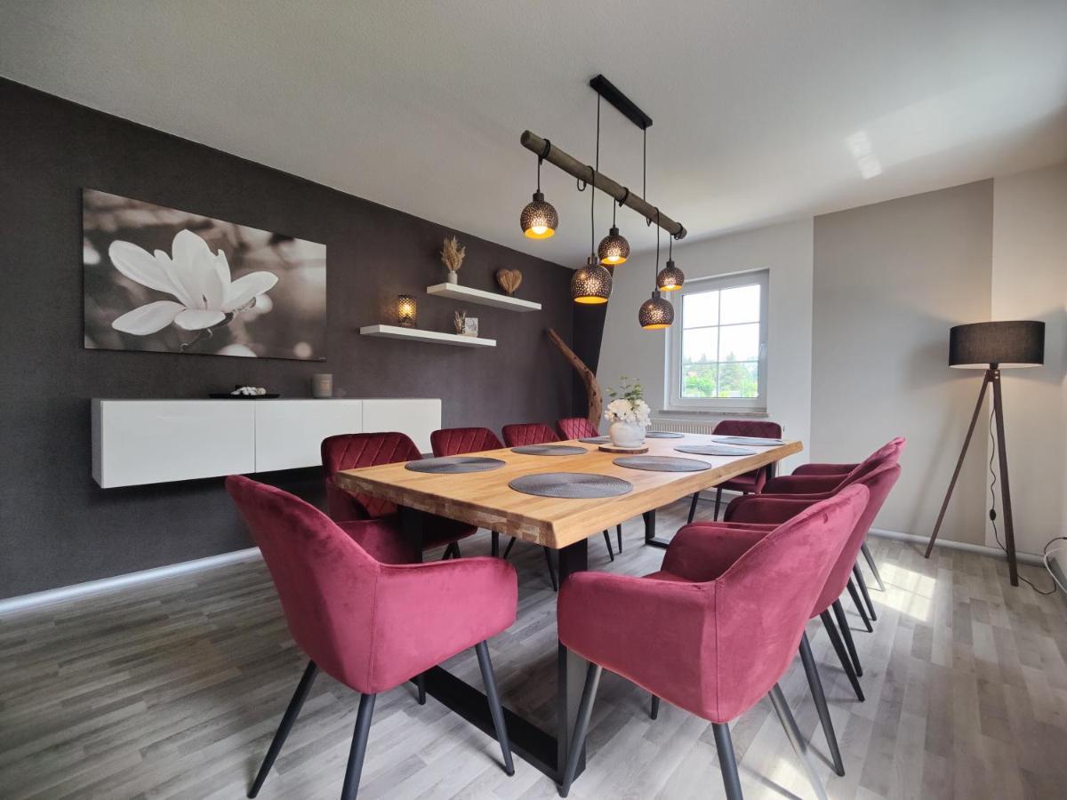 Ferienhaus Villa Adelsberg Mit Dachterrasse In Zentraler Lage Fuer Bis Zu 10 Personen Chemnitz Bagian luar foto